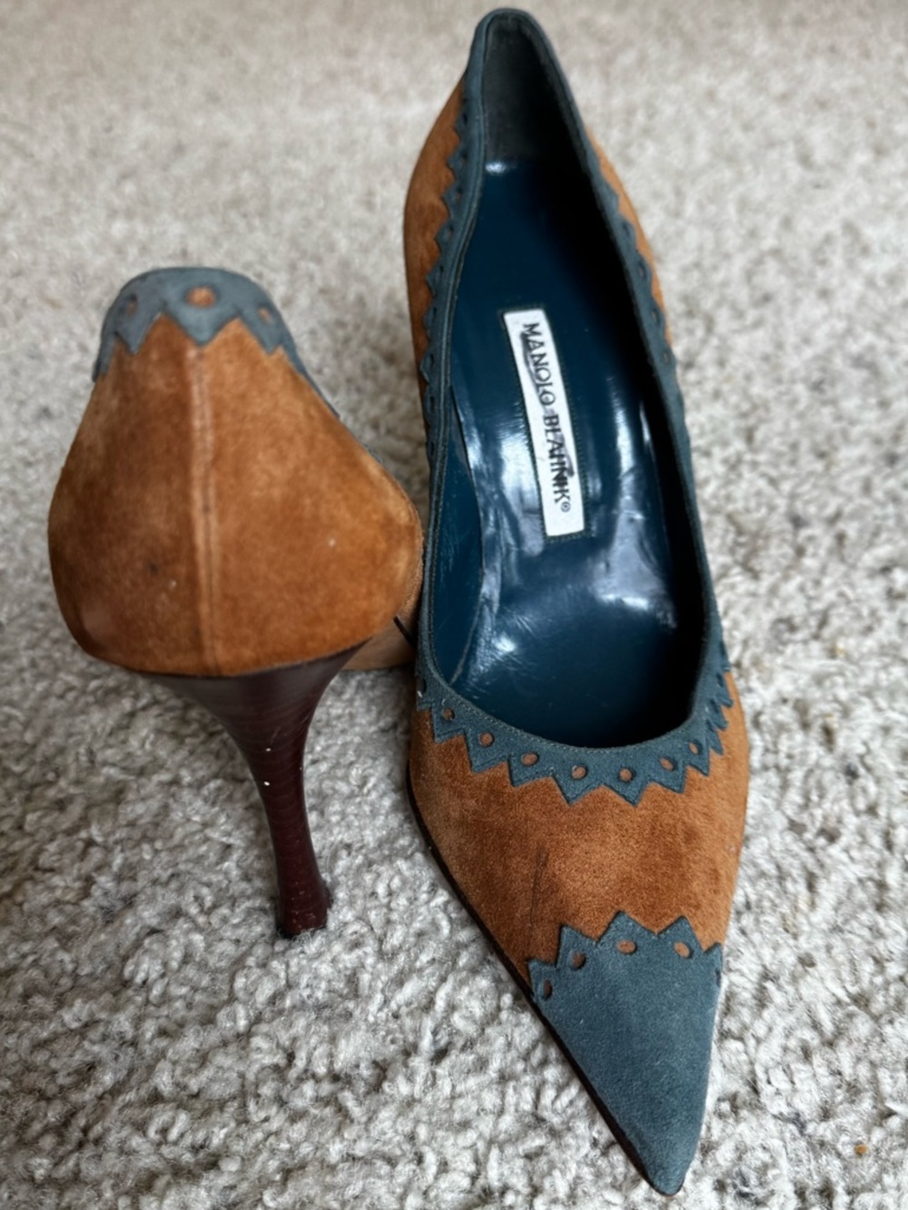 Manolo Blahnik Two-Tone Brown and Teal Suede Pointed-Toe Pumps, Size 39